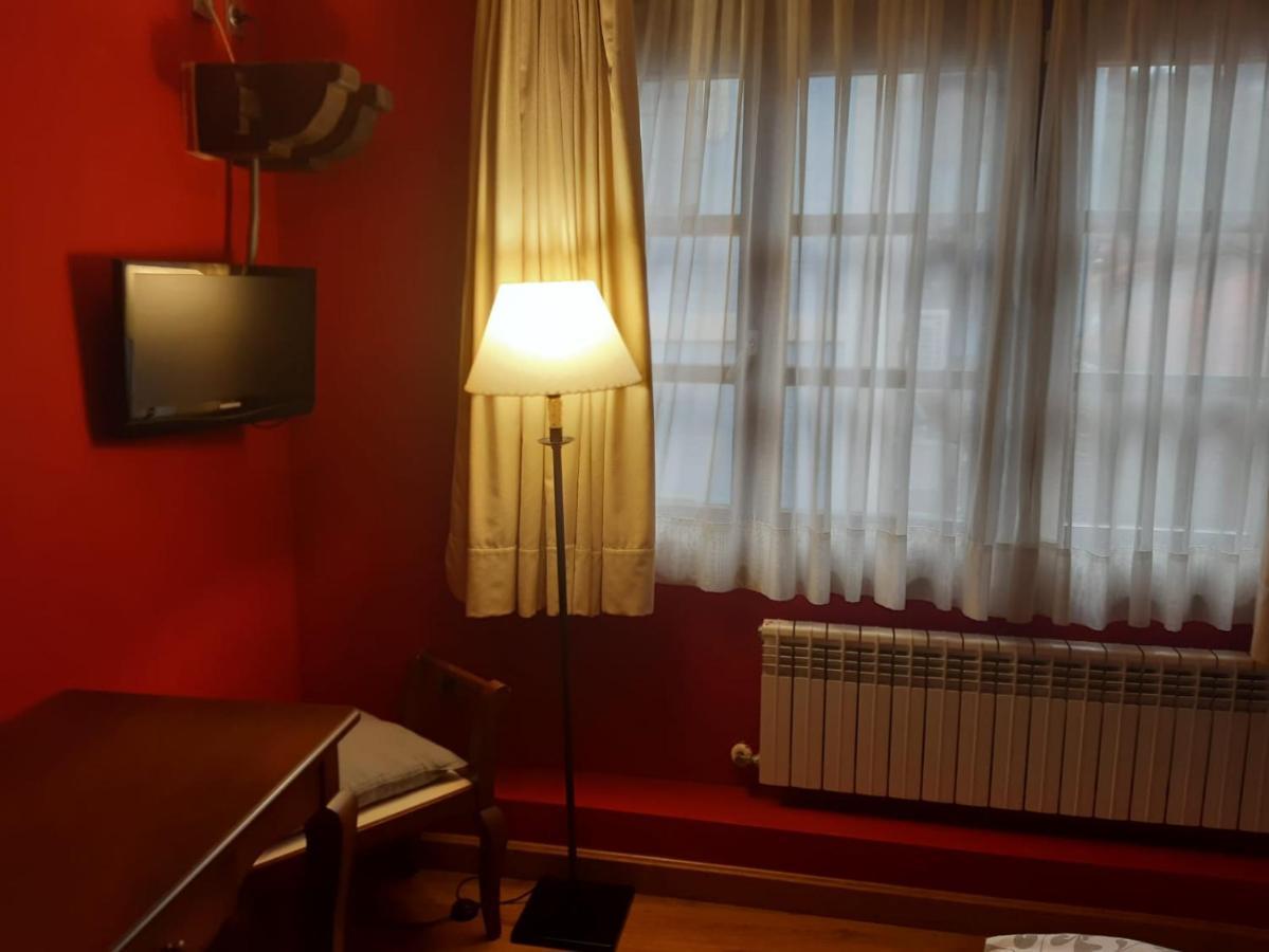 Hotel La Plaza 普罗阿萨 外观 照片