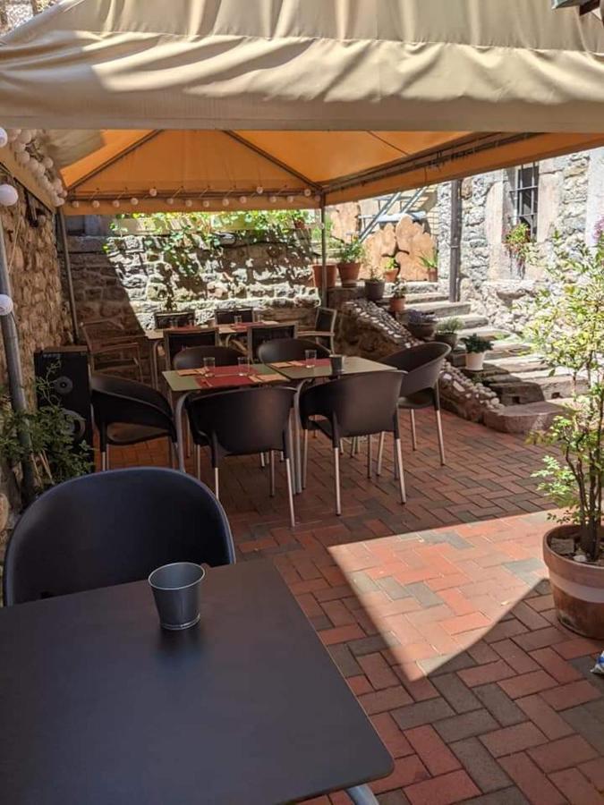 Hotel La Plaza 普罗阿萨 外观 照片
